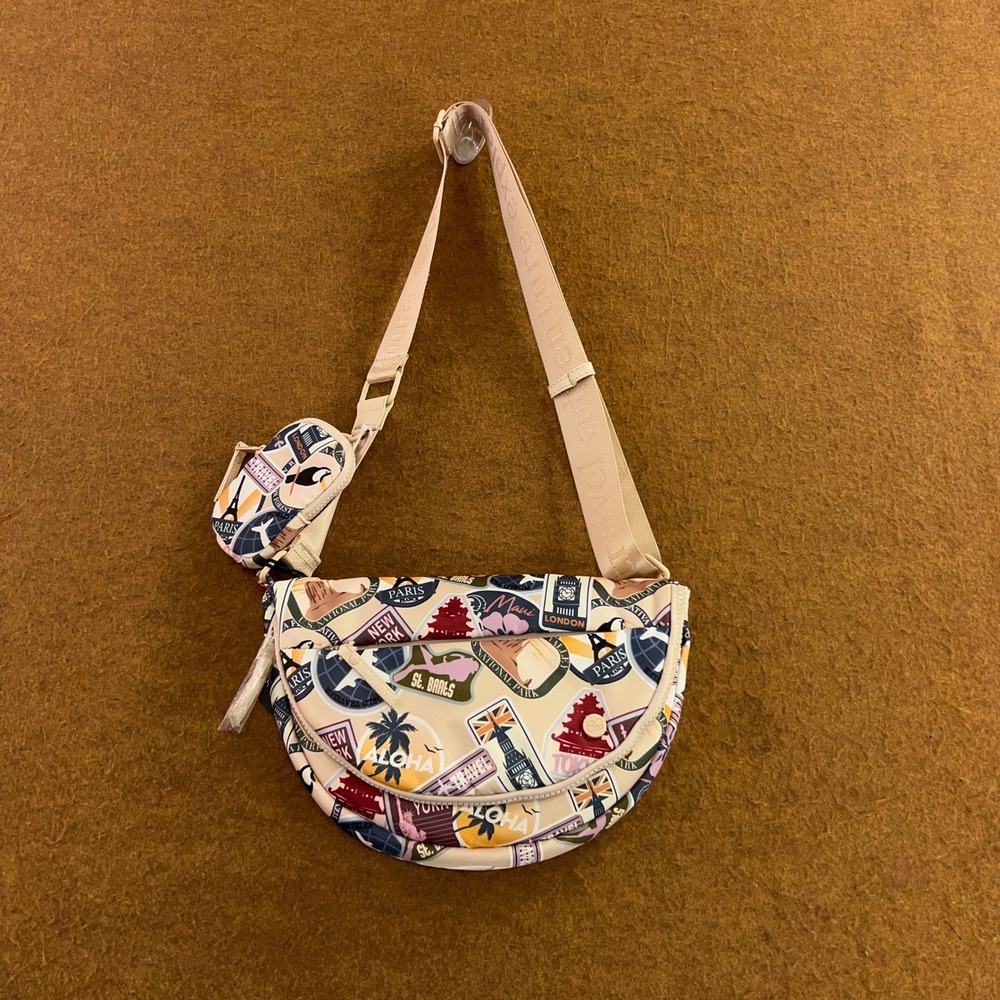Samantha Brown Women OS Multicolor Travel Print Crossbody Bag New